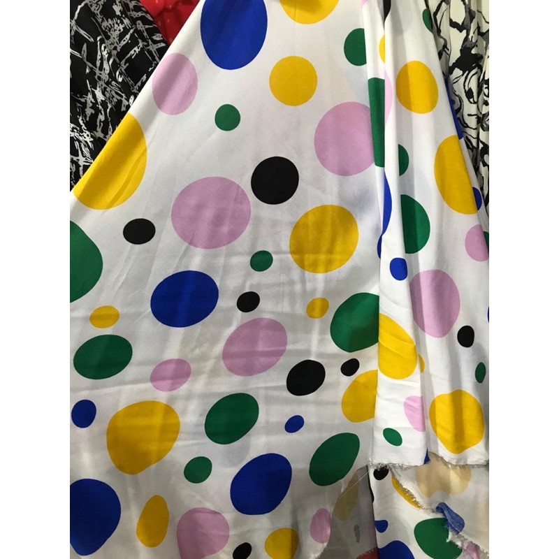 Detail Polkadot Warna Warni Nomer 9