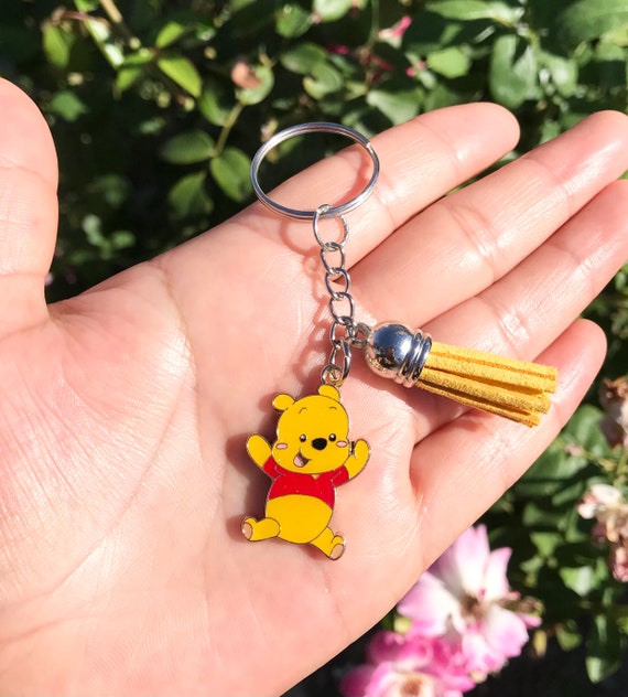 Detail Pooh Bear Keychain Nomer 39