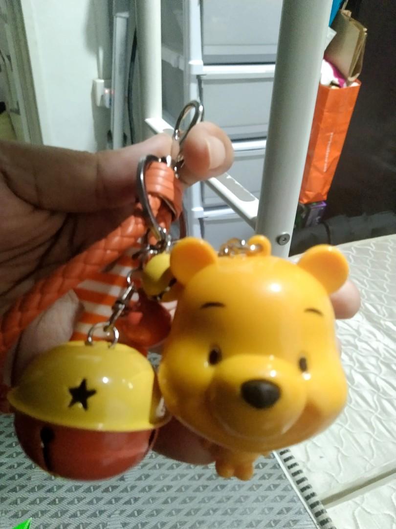 Detail Pooh Bear Keychain Nomer 49