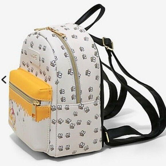 Detail Pooh Bear Mini Backpack Nomer 7