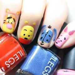 Detail Pooh Bear Nails Nomer 30