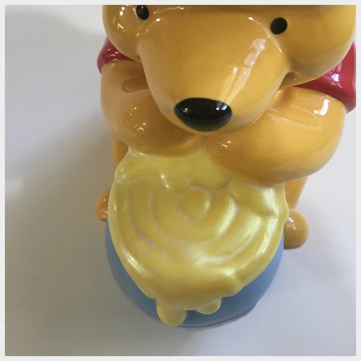 Detail Pooh Bear Piggy Bank Nomer 27