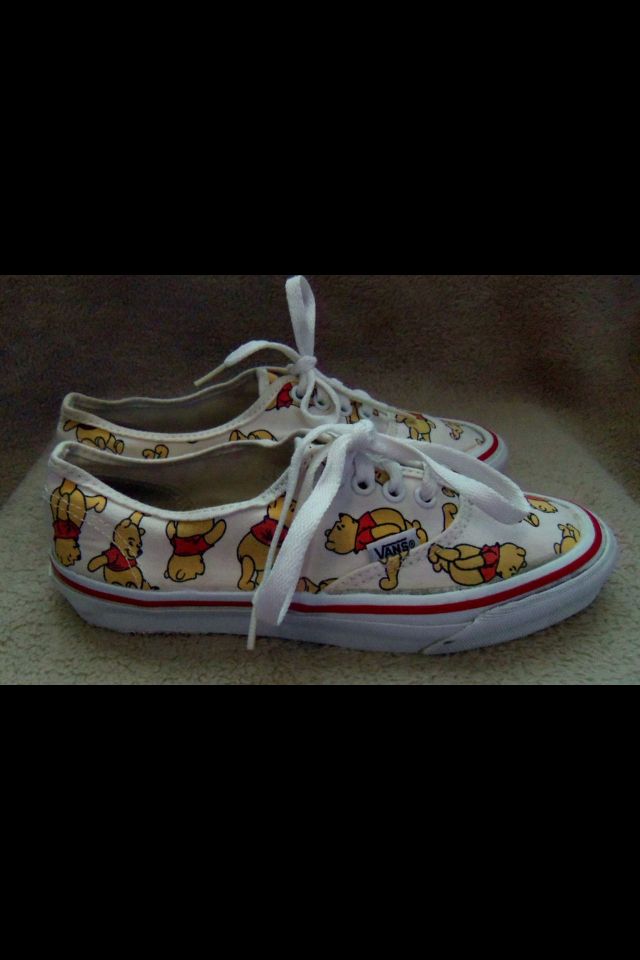 Detail Pooh Bear Vans Nomer 27