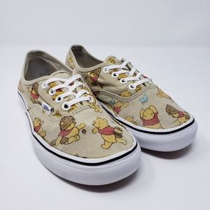 Detail Pooh Bear Vans Nomer 39