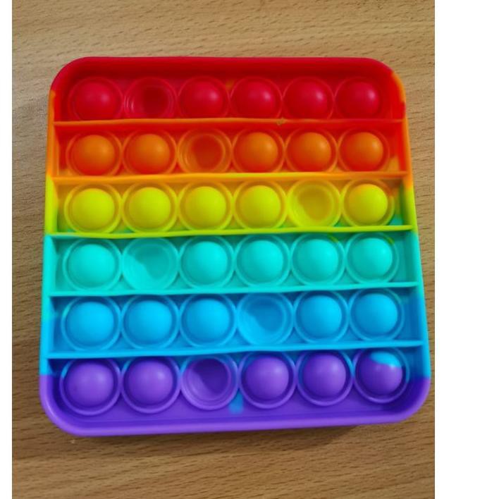Detail Pop It Kotak Rainbow Nomer 10