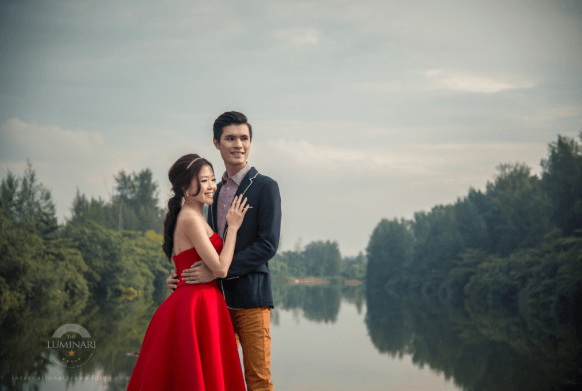 Detail Pose Foto Romantis Nomer 29