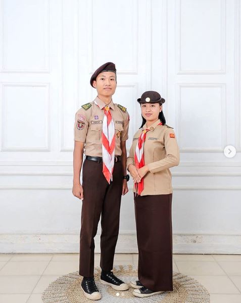 Detail Posisi Emblem Pramuka Nomer 34