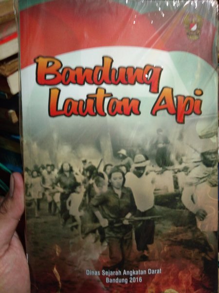 Detail Poster Bandung Lautan Api Nomer 45