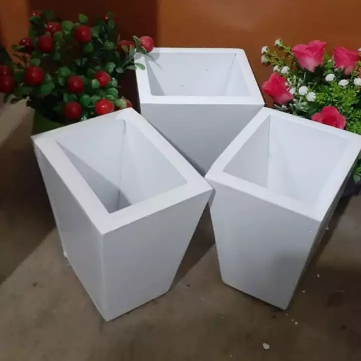 Detail Pot Bunga Kecil Nomer 45