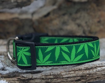 Detail Pot Leaf Dog Collar Nomer 36