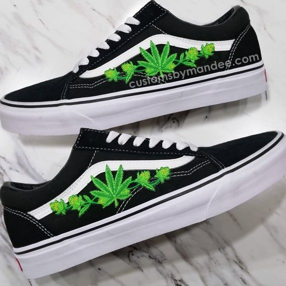 Detail Pot Leaf Vans Shoes Nomer 3