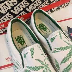 Detail Pot Leaf Vans Shoes Nomer 39