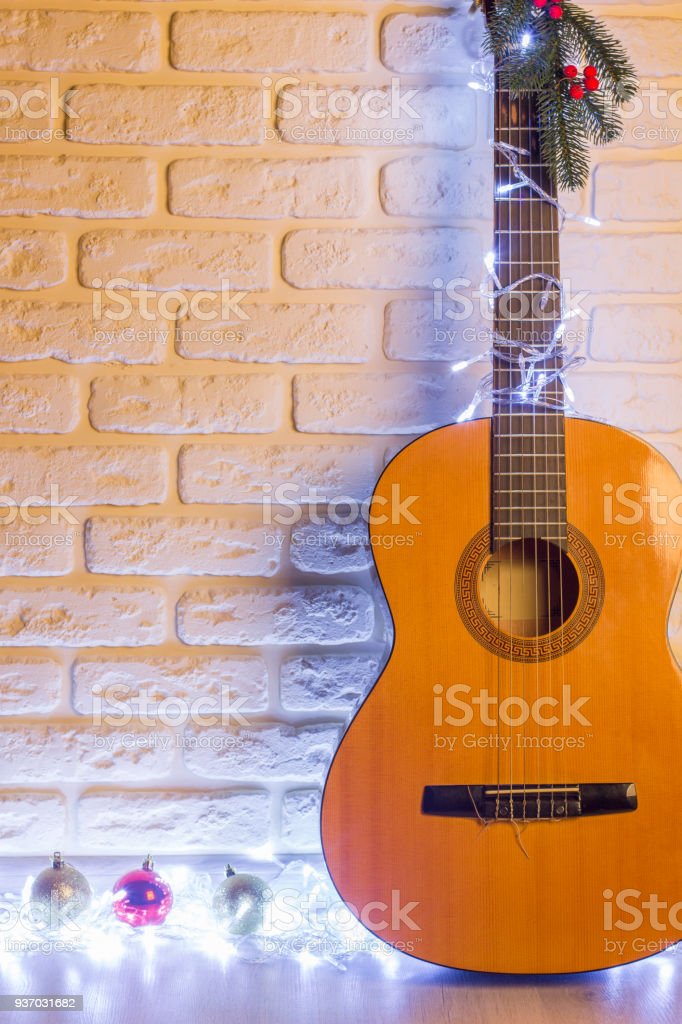 Detail Poto Gitar Akustik Nomer 30