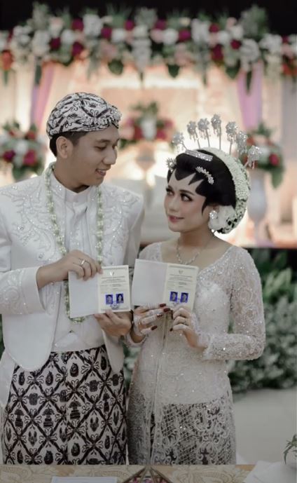 Detail Poto Orang Nikah Nomer 39