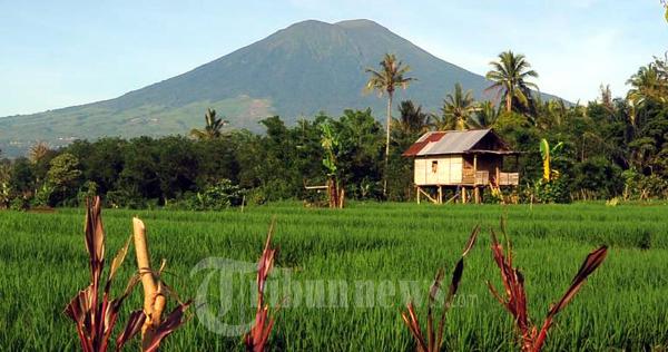 Detail Poto Pemandangan Gunung Nomer 9