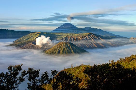 Detail Poto Pemandangan Gunung Nomer 34