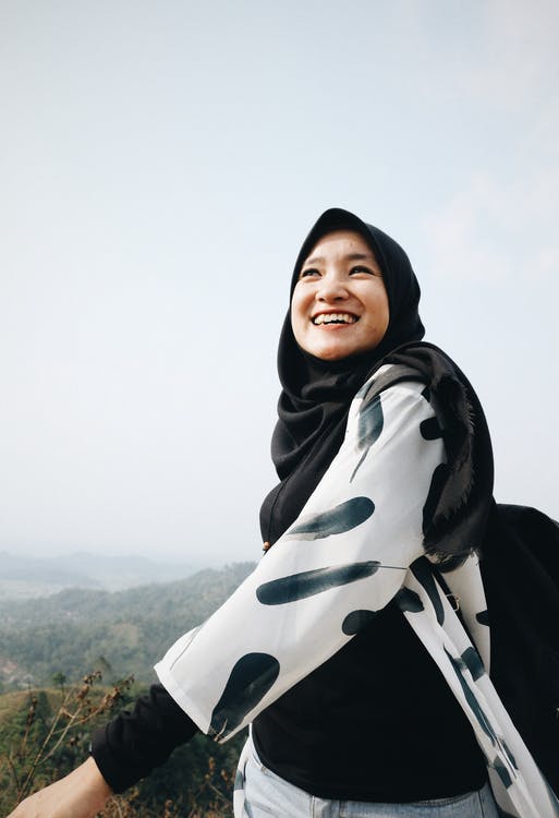 Detail Poto Wanita Berjilbab Nomer 28