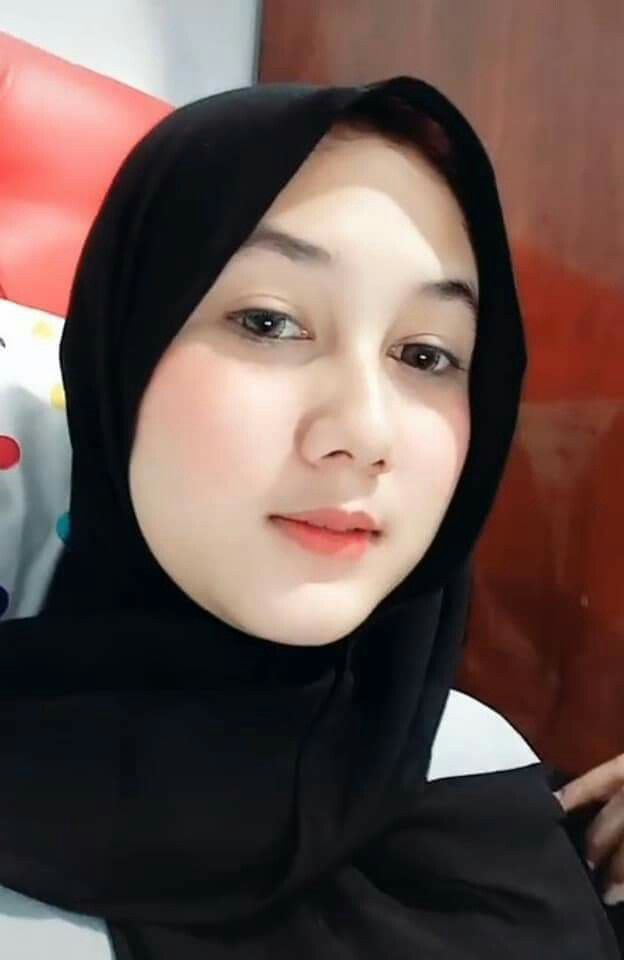 Detail Poto Wanita Cantik Muslimah Nomer 14