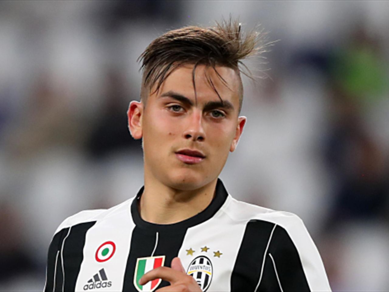 Detail Potongan Rambut Paulo Dybala Nomer 16