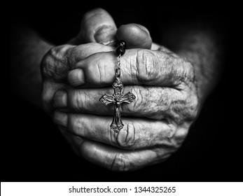 Detail Prayer Hands Pics Nomer 53