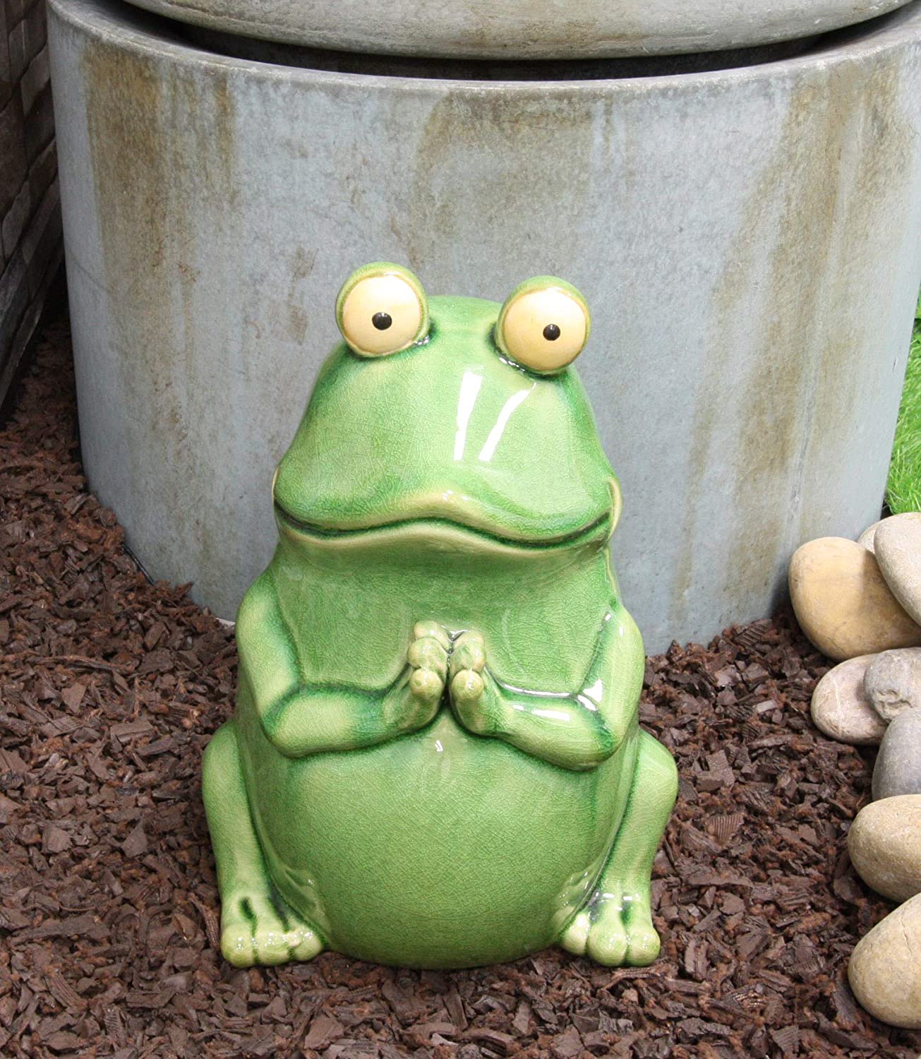 Detail Praying Frog Statue Nomer 13