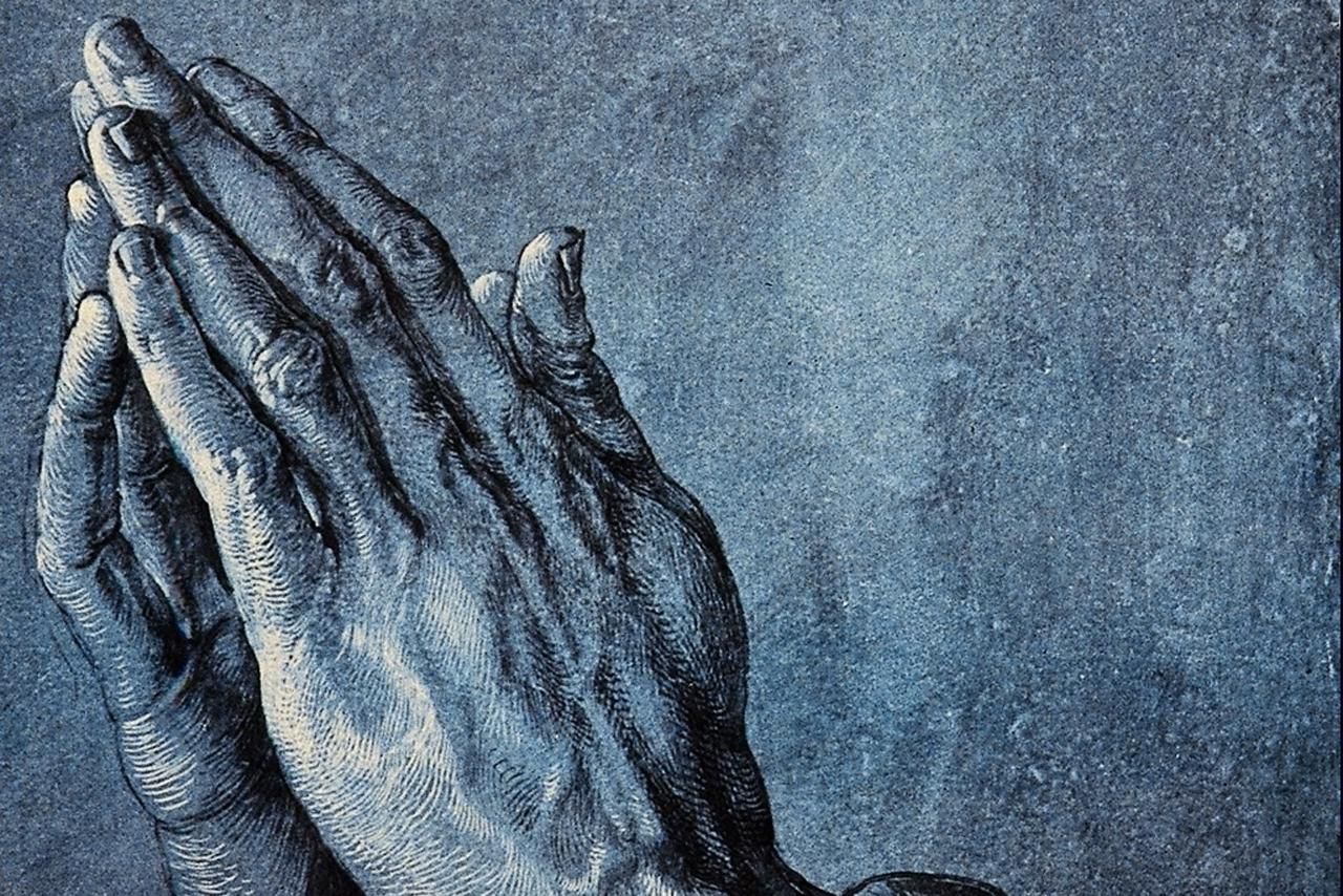 Detail Praying Hands Image Nomer 27