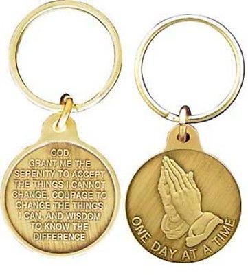 Detail Praying Hands Keychain Nomer 36