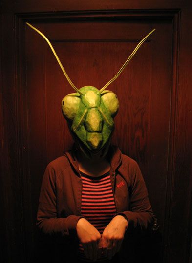 Detail Praying Mantis Mask Nomer 7