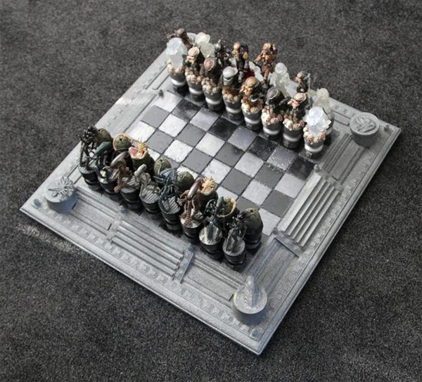 Detail Predator Vs Alien Chess Nomer 16