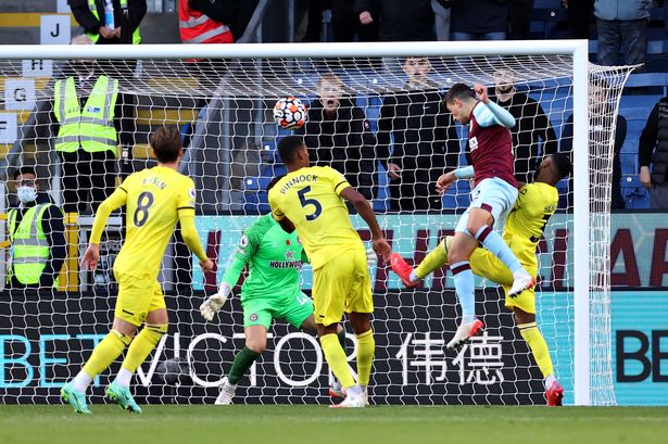 Detail Preston North End Vs Burnley Gambar Nomer 42