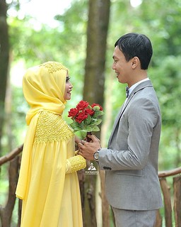 Detail Prewedding Hijab Modern Nomer 23