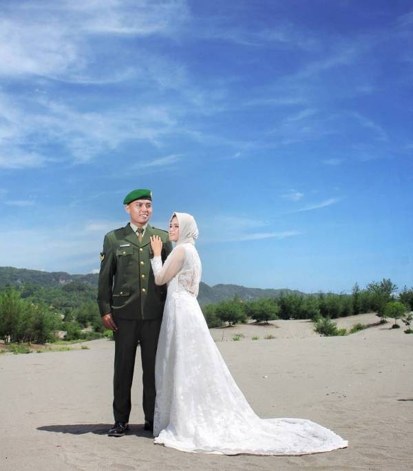 Detail Prewedding Tentara Nomer 29