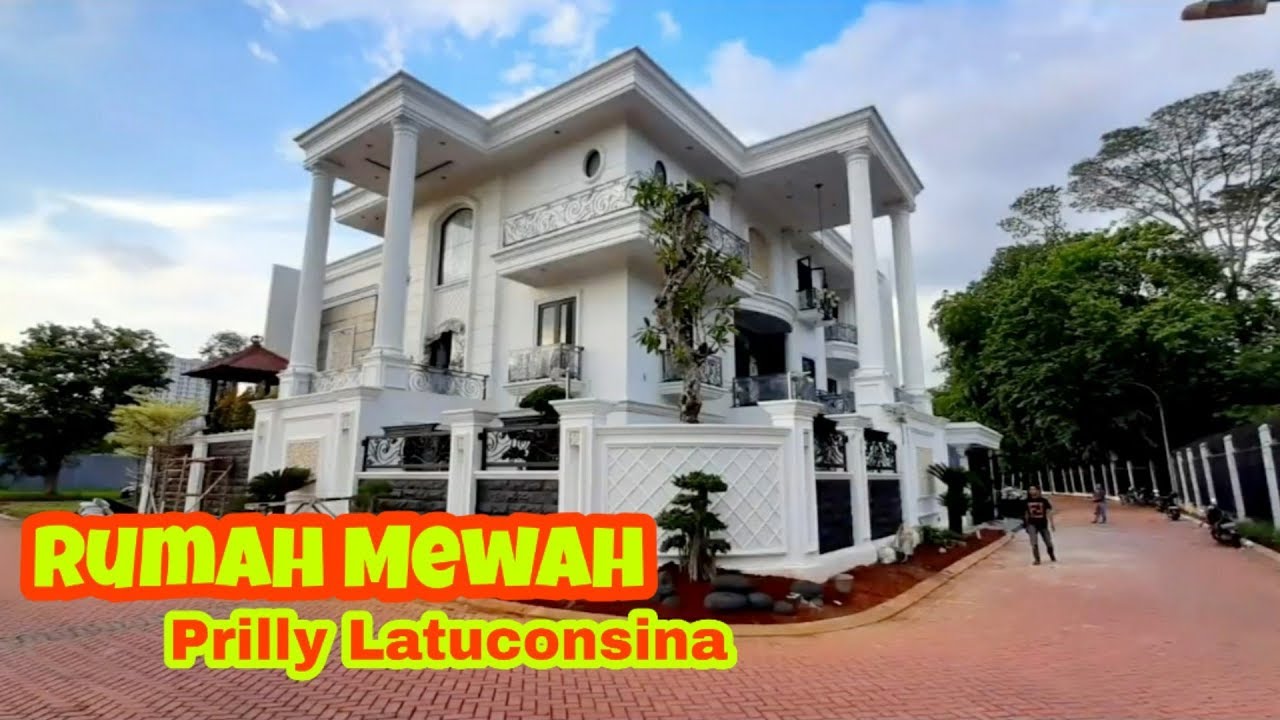 Detail Prilly Latuconsina Rumah Nomer 9