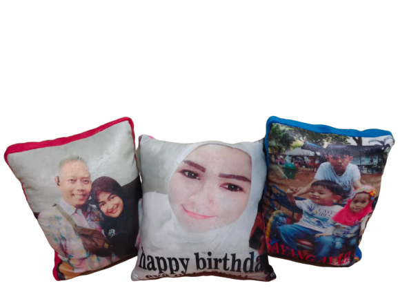 Detail Print Bantal Gambar Wajah Di Bali Nomer 16