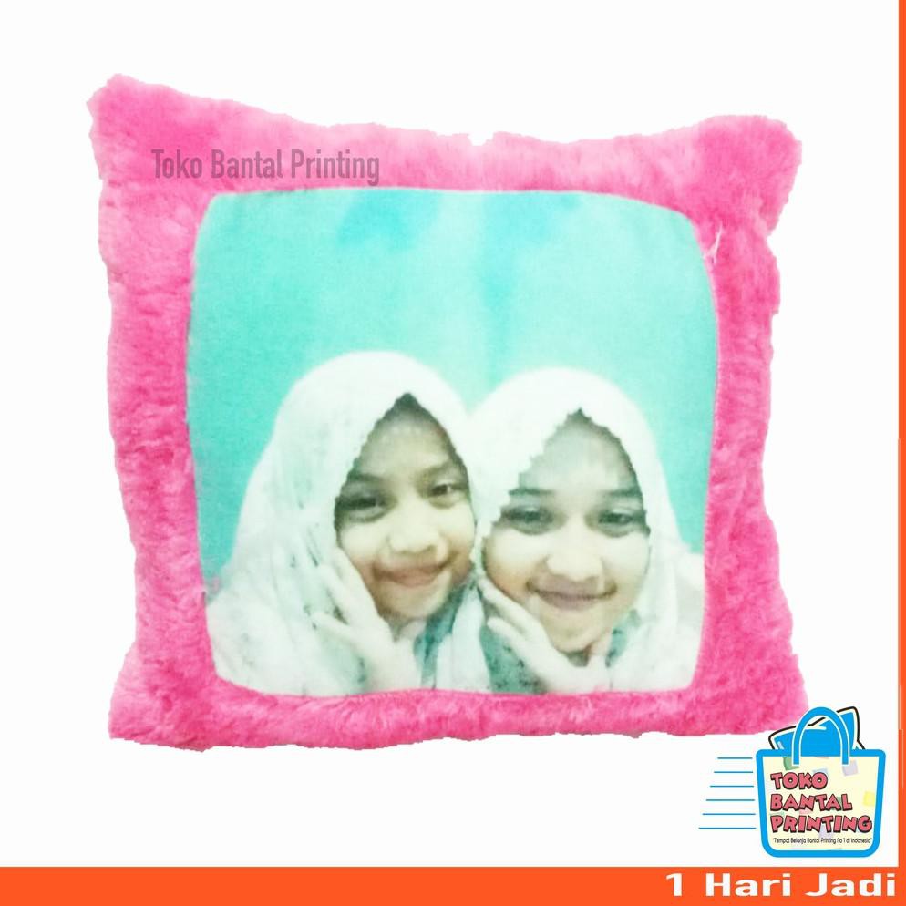 Detail Print Bantal Gambar Wajah Di Bali Nomer 5