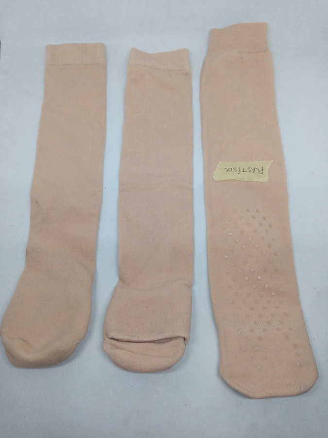 Detail Produsen Kaos Kaki Muslimah Nomer 3