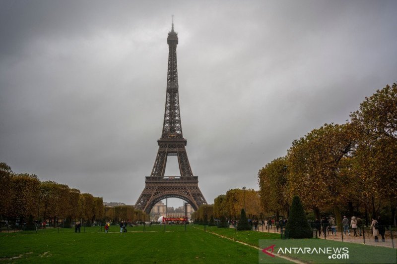 Detail Profil Menara Eiffel Nomer 36