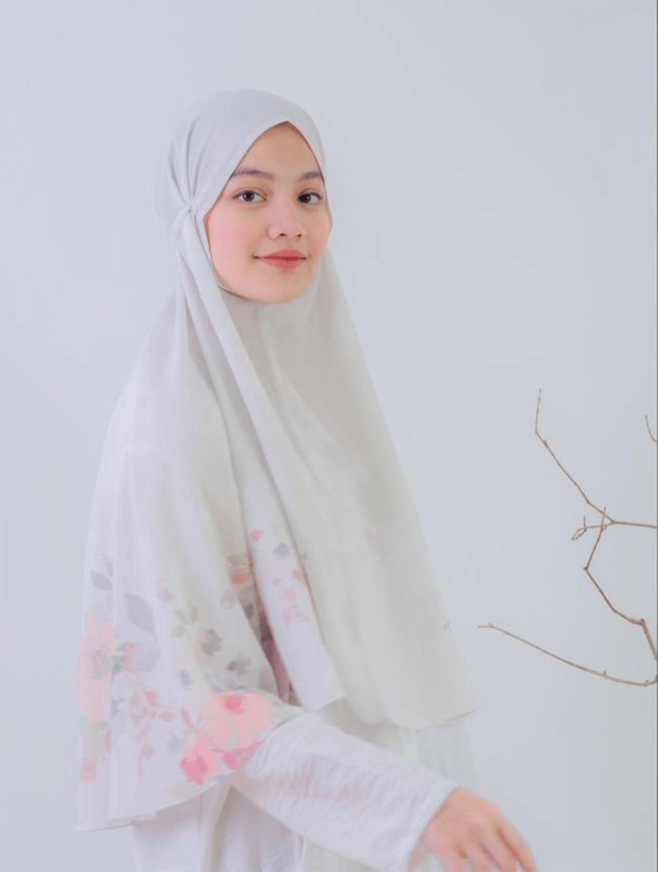 Detail Properti Foto Produk Hijab Nomer 46