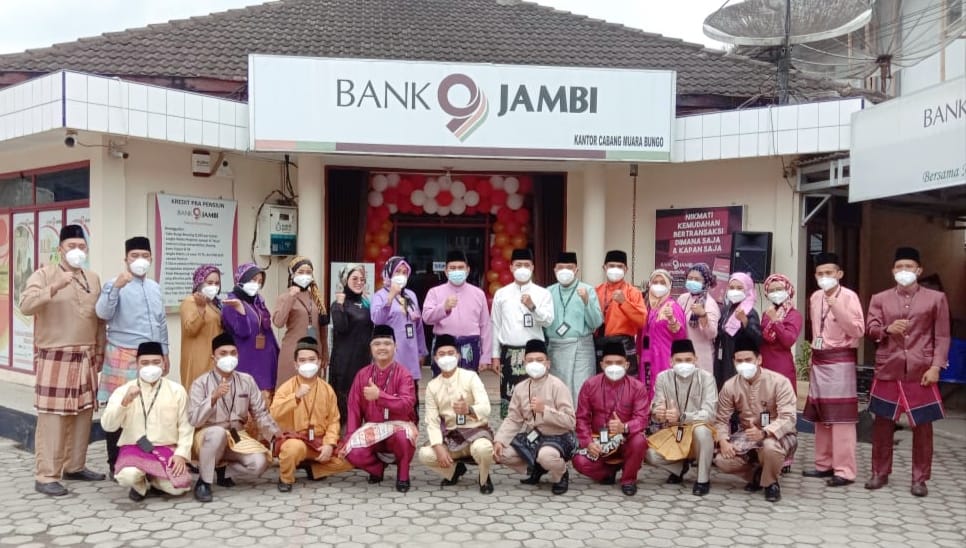 Detail Pt Bank Pembangunan Daerah Jambi Kota Jambi Jambi Nomer 25