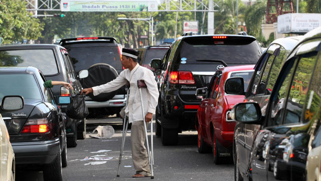 Detail Puisi Anak Jalanan Gelandangan Nomer 21