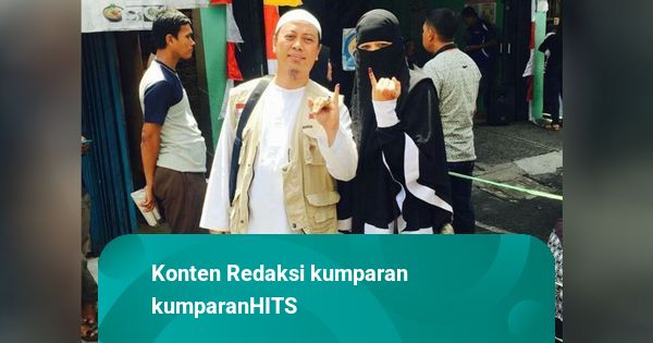 Detail Puisi Anak Korban Perceraian Nomer 26