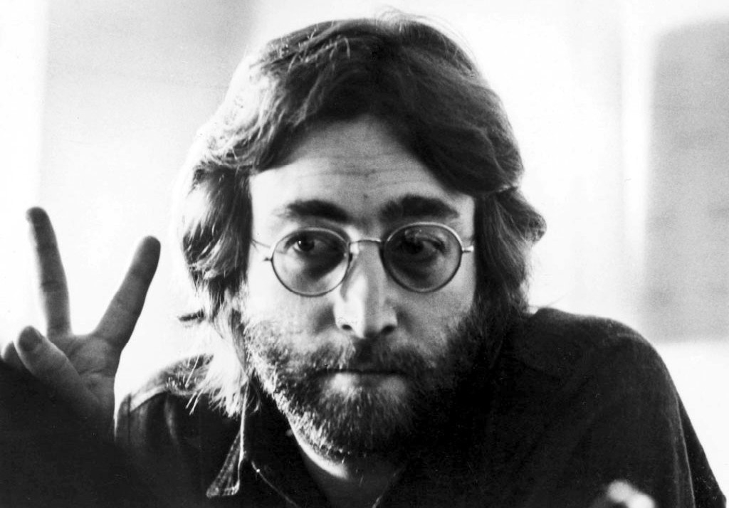 Detail Puisi Cinta John Lennon Nomer 17