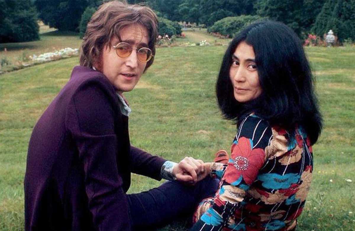 Detail Puisi Cinta John Lennon Nomer 23