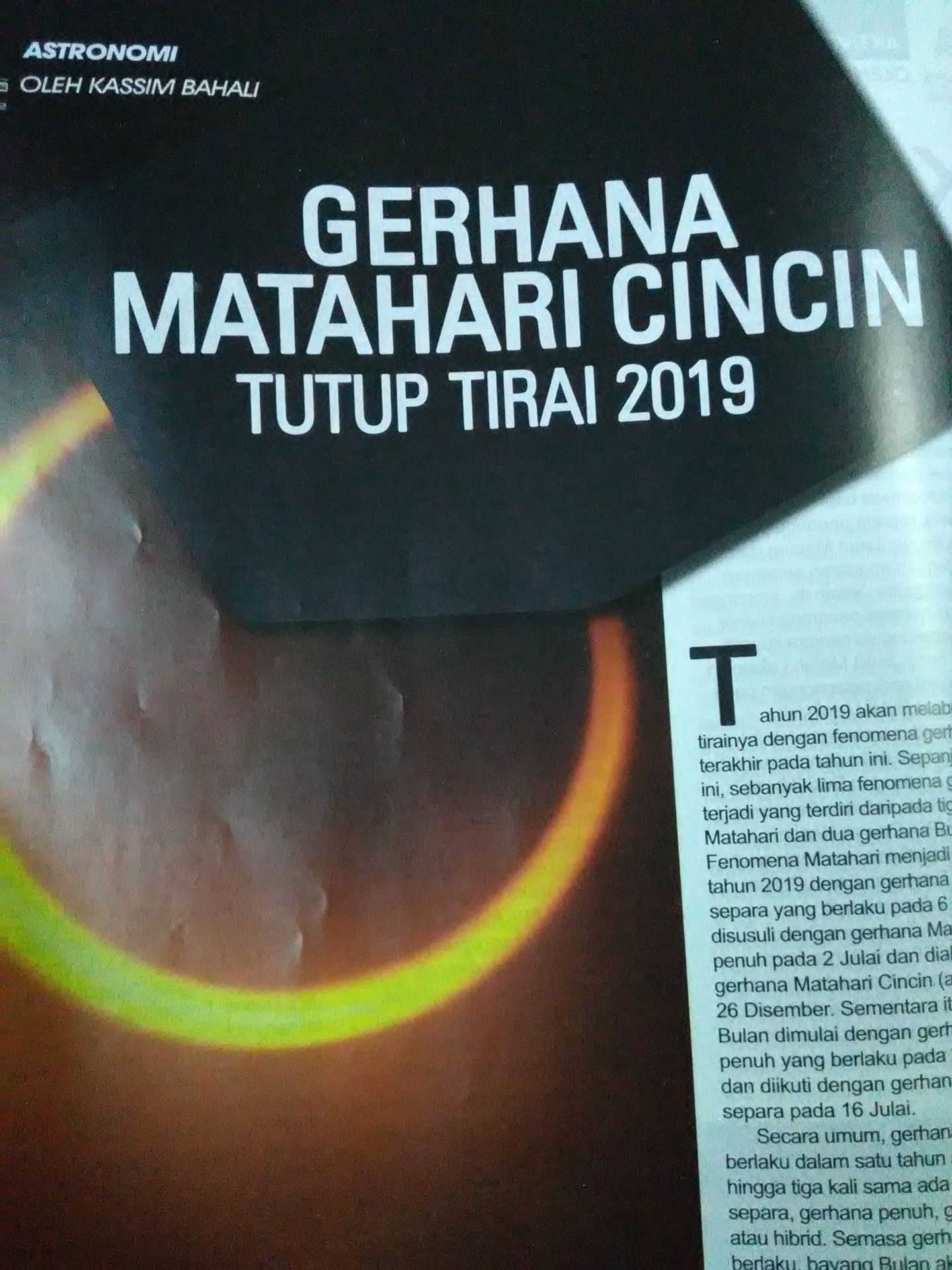 Detail Puisi Gerhana Matahari Nomer 45