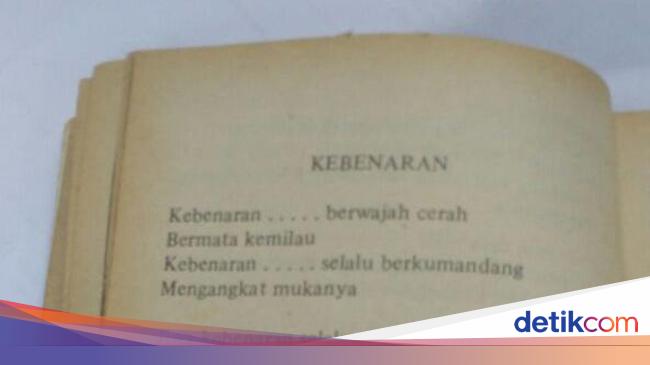 Detail Puisi Hari Akhir Nomer 44