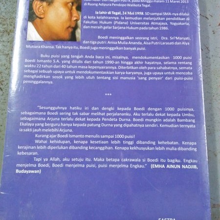 Detail Puisi Langit Biru Nomer 42