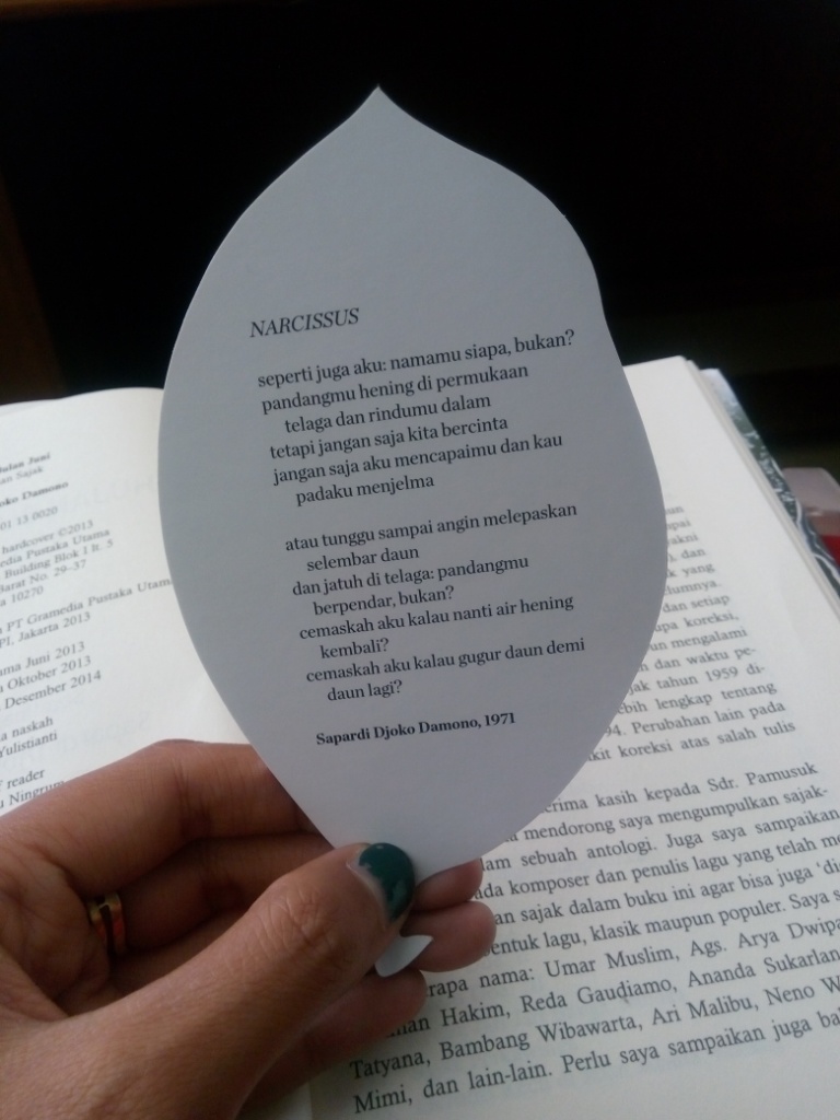 Detail Puisi Pendek Hujan Nomer 49