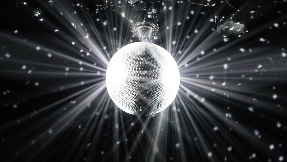 Detail Disco Ball Image Free Nomer 9