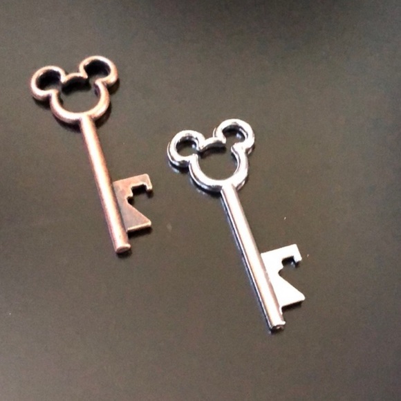 Detail Disney Bottle Opener Keychain Nomer 36