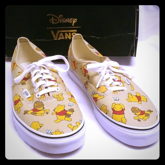 Detail Disney Pooh Vans Nomer 46